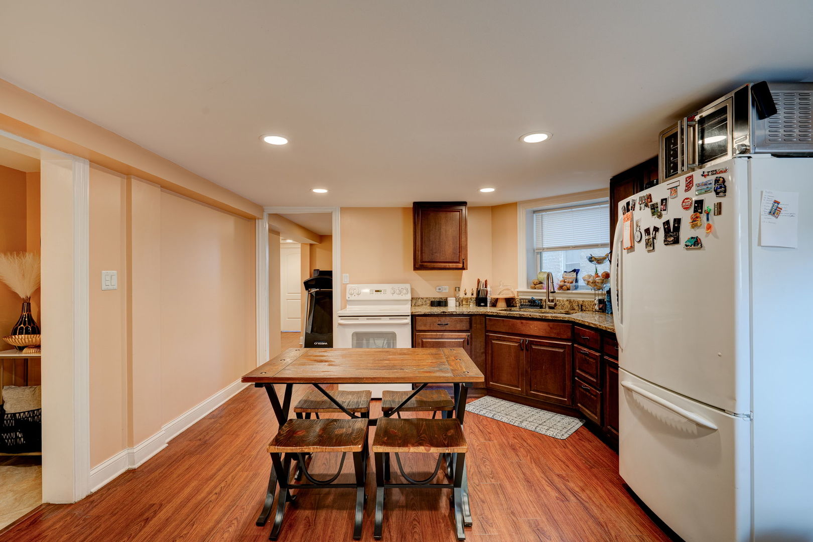 4820 West George Street Chicago, IL 60641 - Photo 16 of 26