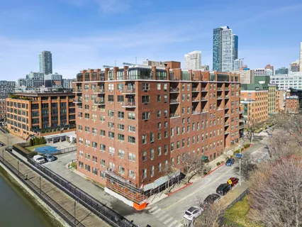 a picture of city view