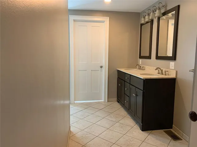 $2,150 | 6 Walnut Street, Oneonta, NY 13820