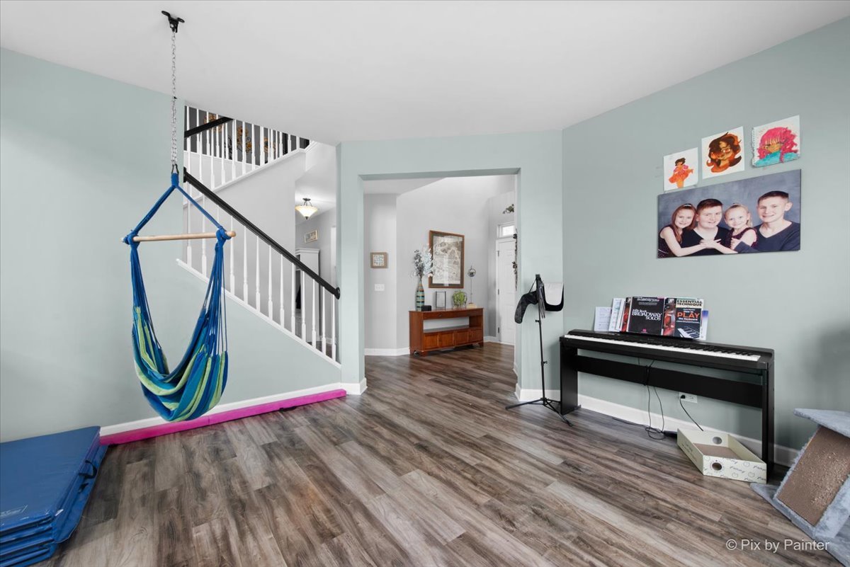 3527 Ridge Circle Carpentersville, IL 60110 - Photo 32 of 59