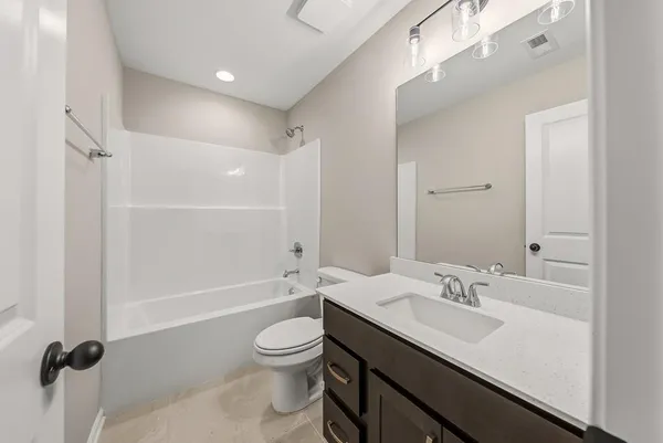 $384,900 | 2955 Wyndham Vlg Drive, Opelika, AL 36804