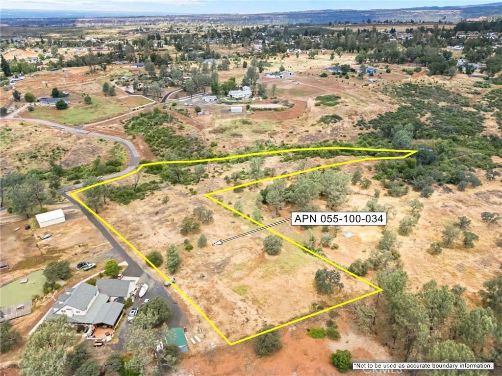 2 Wayland Road Paradise, CA 95969 - Photo 3 of 9 a view of a city