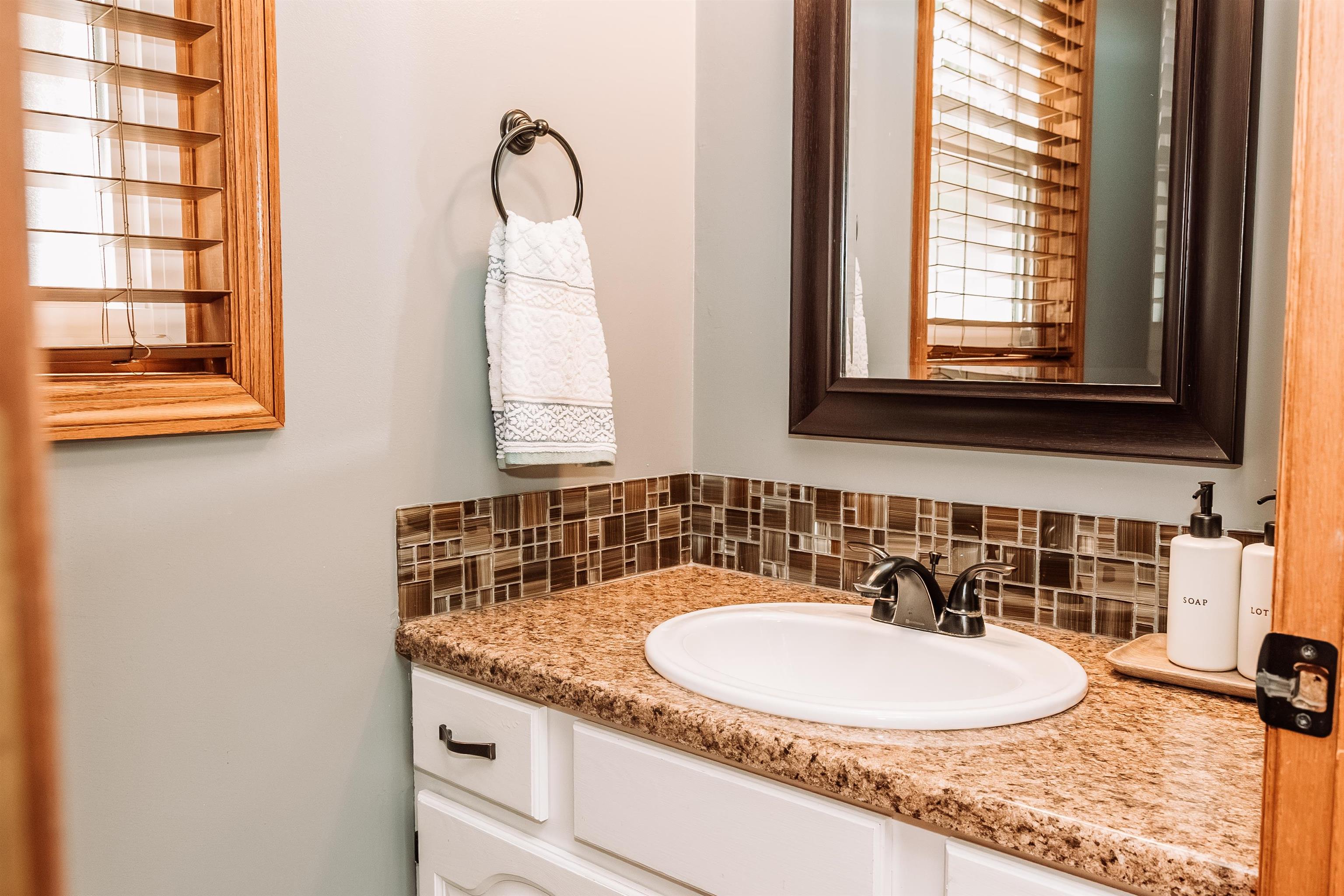 1115 East Iowa Street Prairie du Chien, WI 53821 - Photo 25 of 35
