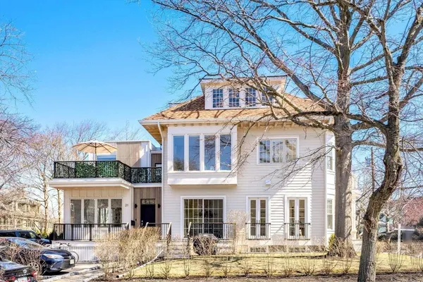 $3,325,000 | 102 Fuller Street, Unit 2, Brookline, MA 02446