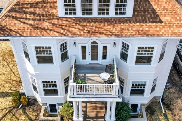 $3,325,000 | 102 Fuller Street, Unit 2, Brookline, MA 02446