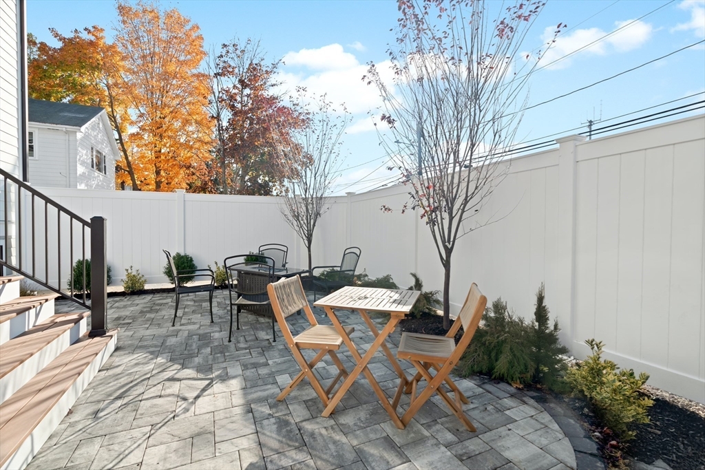 34 Lincoln Street, Unit 34 Needham, MA 02492 - Photo 19 of 20