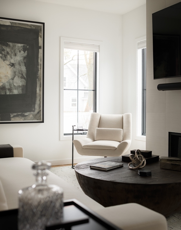 34 Lincoln Street, Unit 34 Needham, MA 02492 - Photo 5 of 20