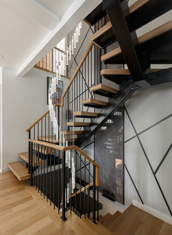 34 Lincoln Street, Unit 34 Needham, MA 02492 - Photo 8 of 20