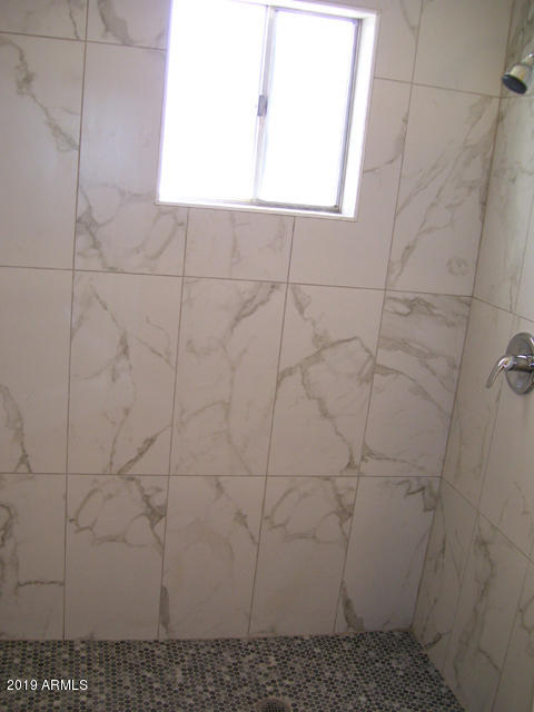 5233 Casper Road Mesa, AZ 85205 - Photo 14 of 23 Bath