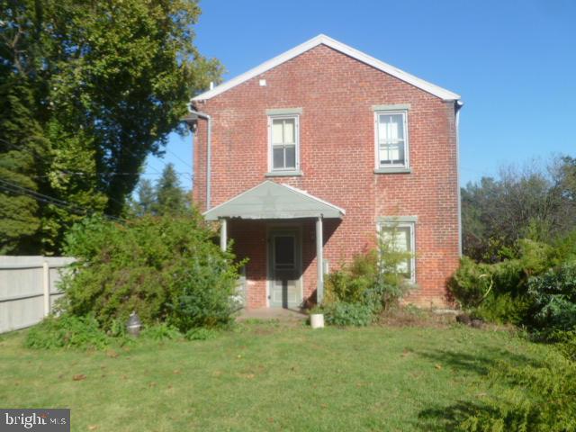 1383 East Oregon Road Lititz, PA 17543 - Photo 4 of 34