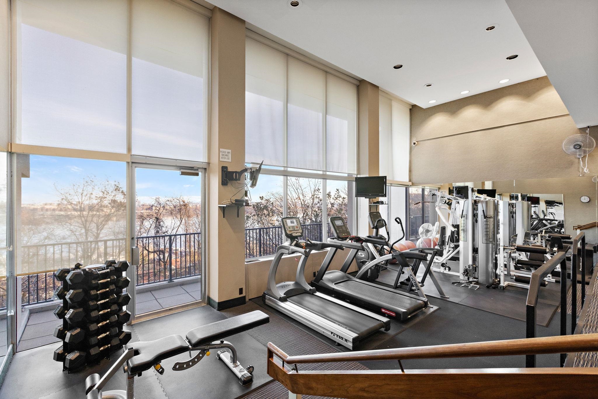 3 Horizon Road, Unit G11 Fort Lee, NJ 07024 - Photo 21 of 25