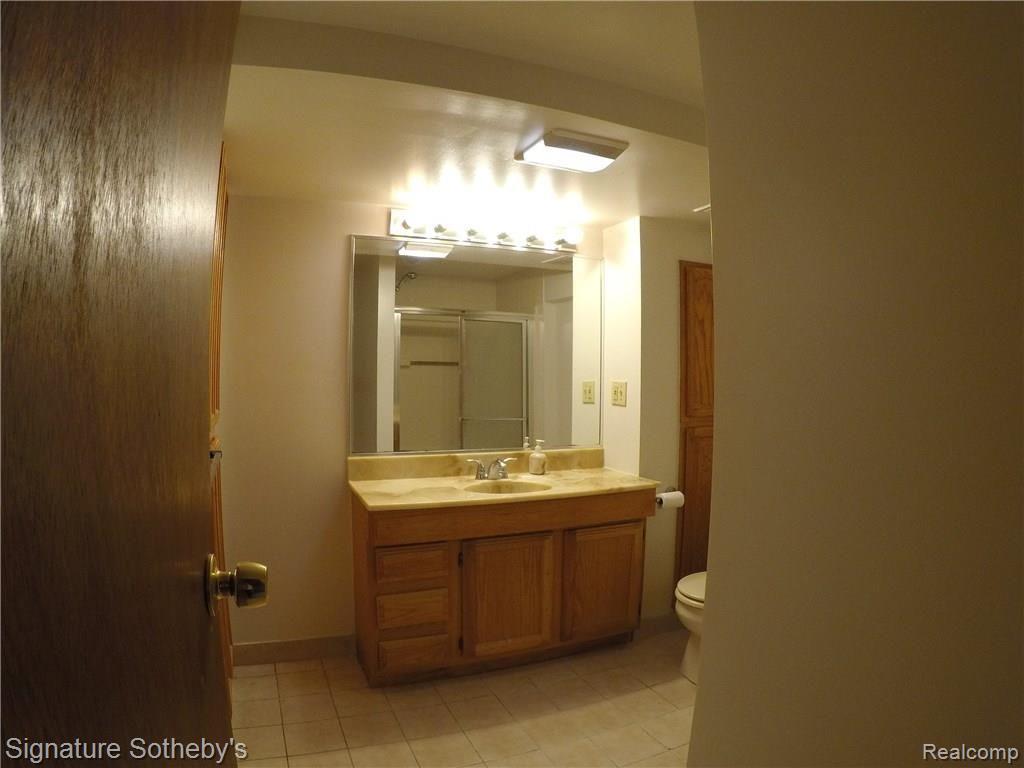 20441 Coachwood Road Riverview, MI 48193 - Photo 27 of 32 28.JPG