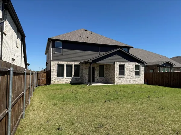 $2,899 | 2008 Washington Street, Princeton, TX 75407