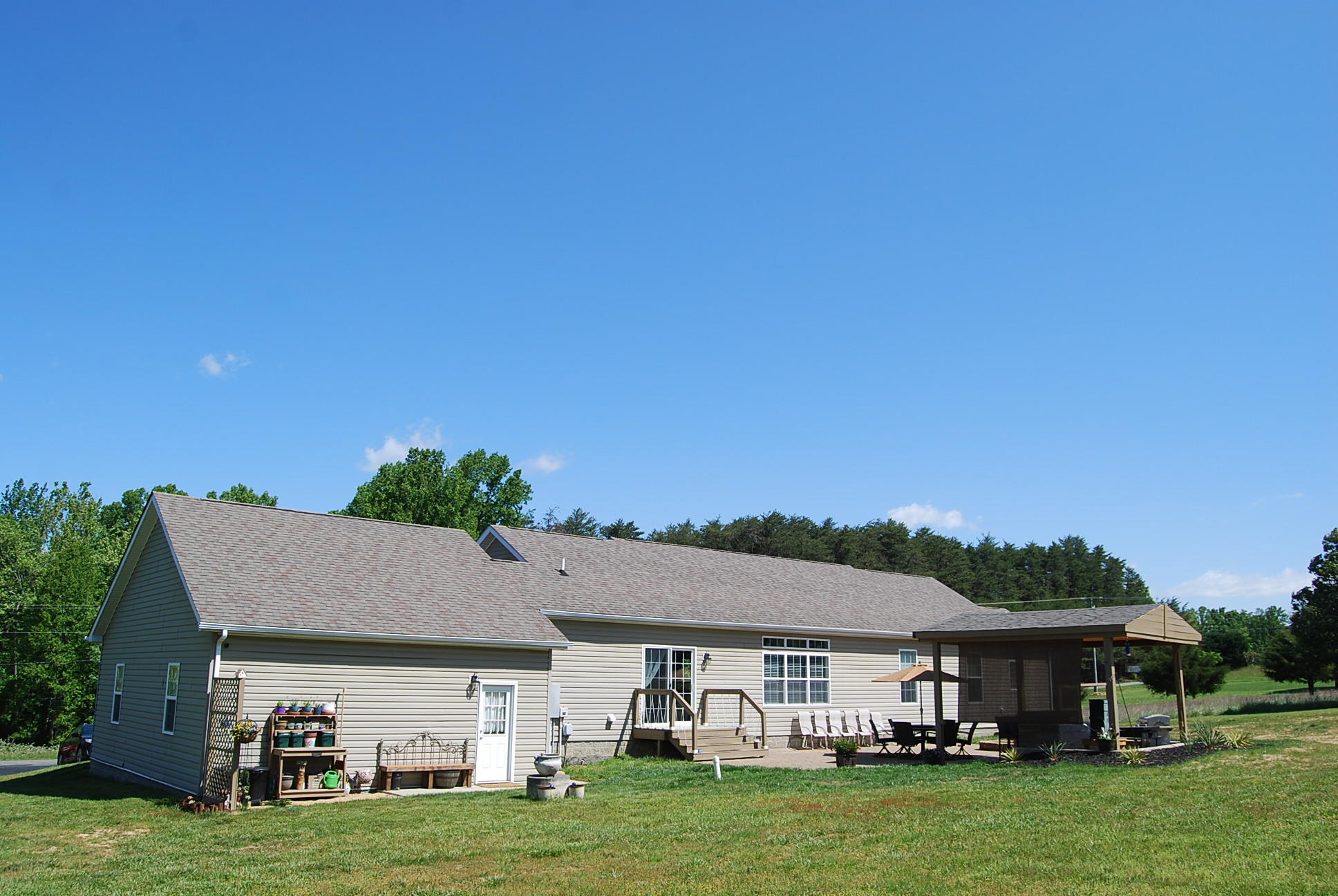 2342 Dillards Hill Road Union Hall, VA 24176 - Photo 23 of 51 a front view of house with yard and green space