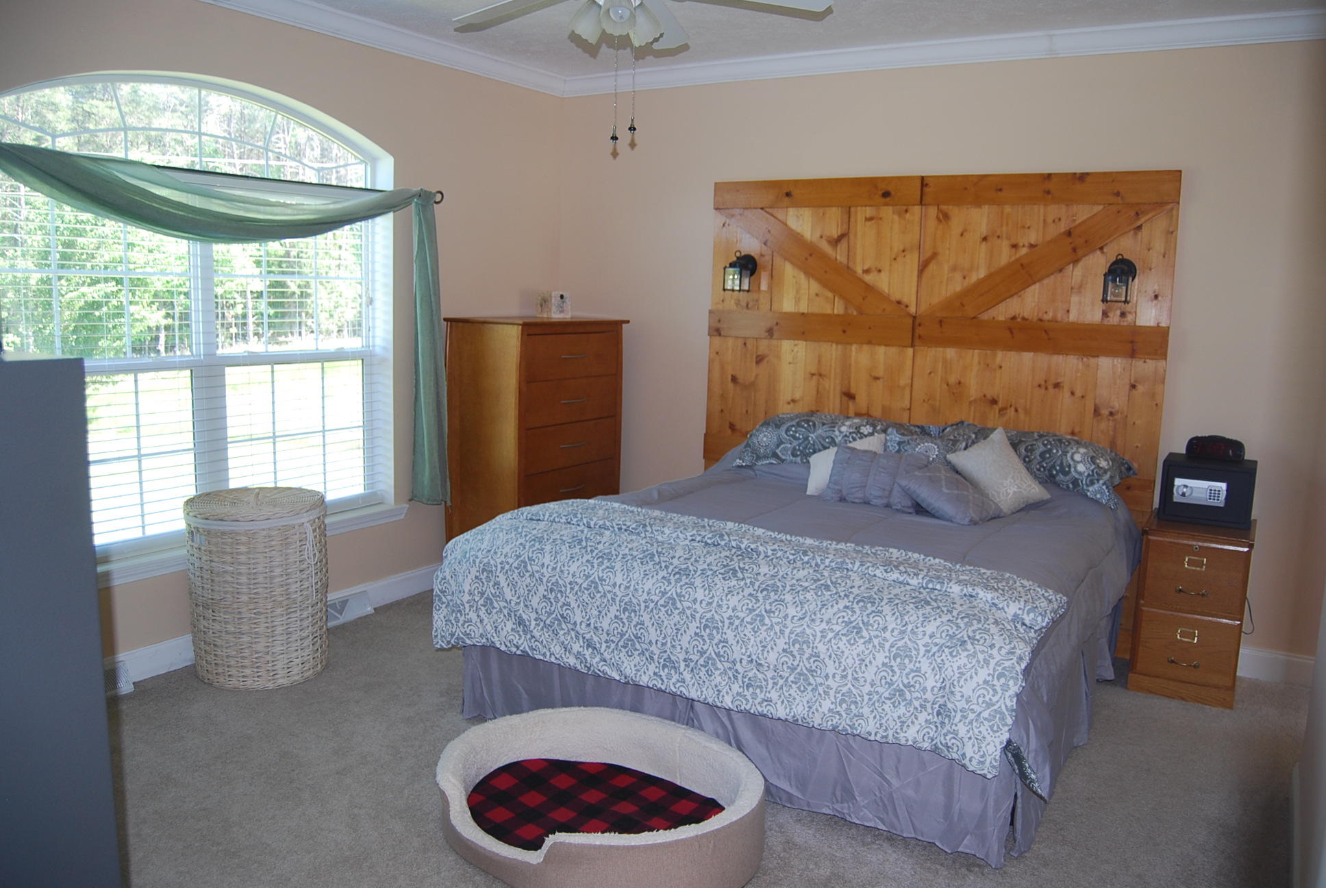 2342 Dillards Hill Road Union Hall, VA 24176 - Photo 41 of 51 a bedroom with a large bed and a window