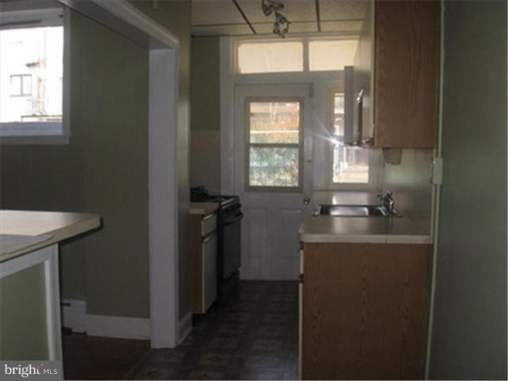 903 Kenmore Road Philadelphia, PA 19151 - Photo 15 of 18 Gallery Image 15
