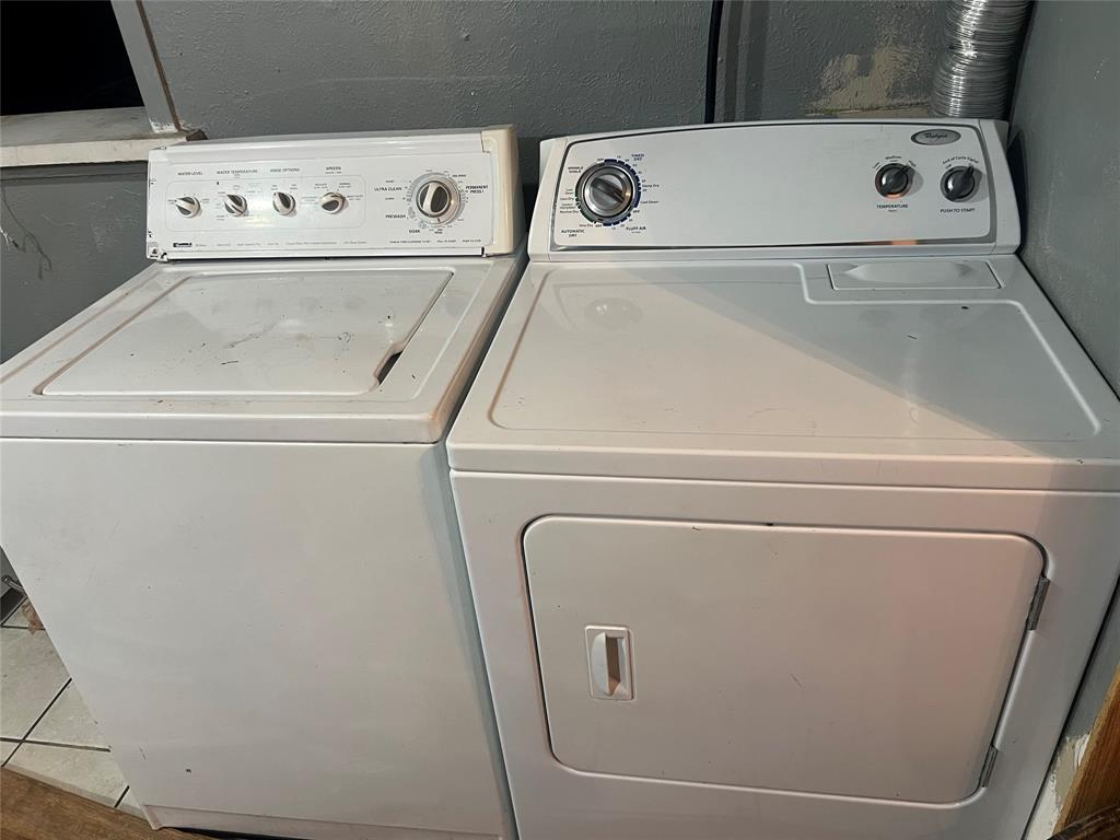 3240 Lombardy Lane, Unit 102 Dallas, TX 75220 - Photo 2 of 4 a close up view of washer and dryer