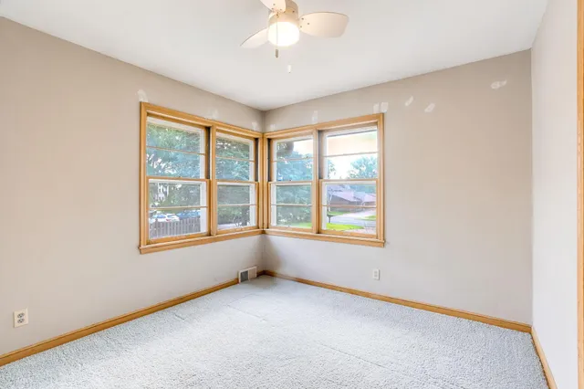 $399,900 | 1941 Dodd Road, Mendota Heights, MN 55118