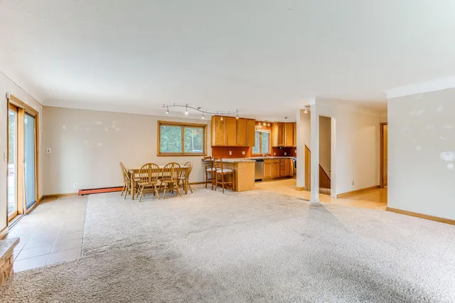 $399,900 | 1941 Dodd Road, Mendota Heights, MN 55118