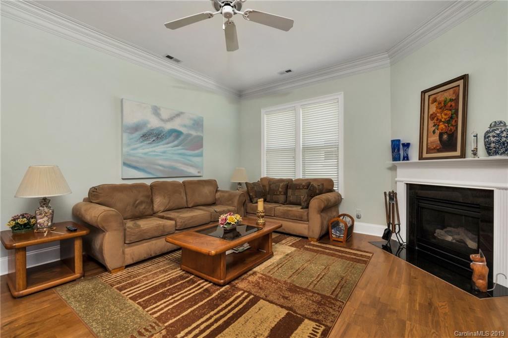 9719 Wheatfield Road Charlotte, NC 28277 - Photo 5 of 38 Gallery Image 5