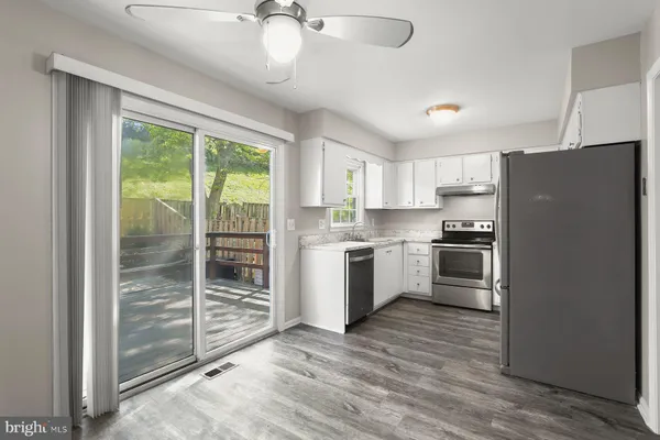 $350,000 | 5827 Richardson Mews Square, Halethorpe, MD 21227