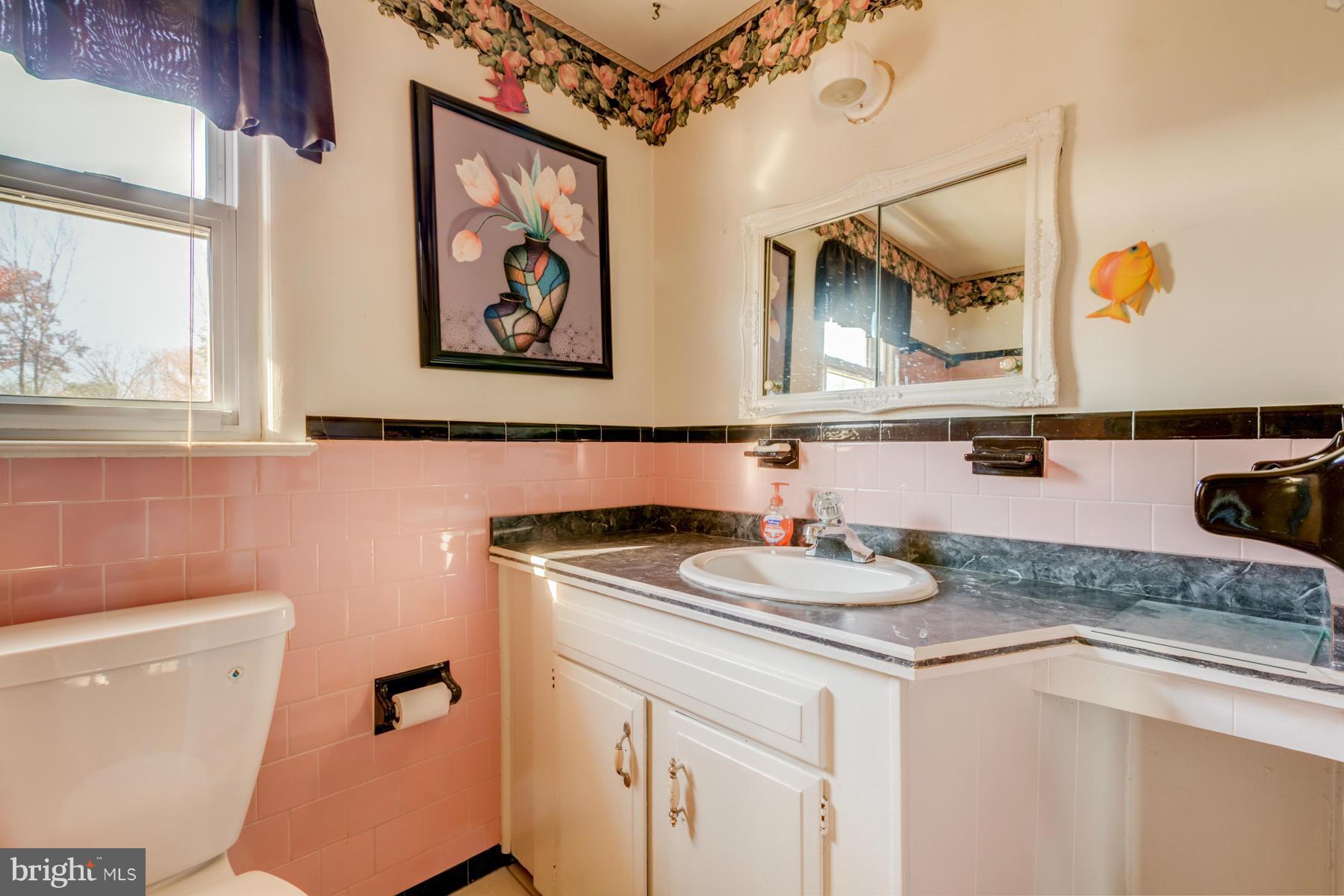 5111 Wheeler Road Oxon Hill, MD 20745 - Photo 14 of 30 Bath