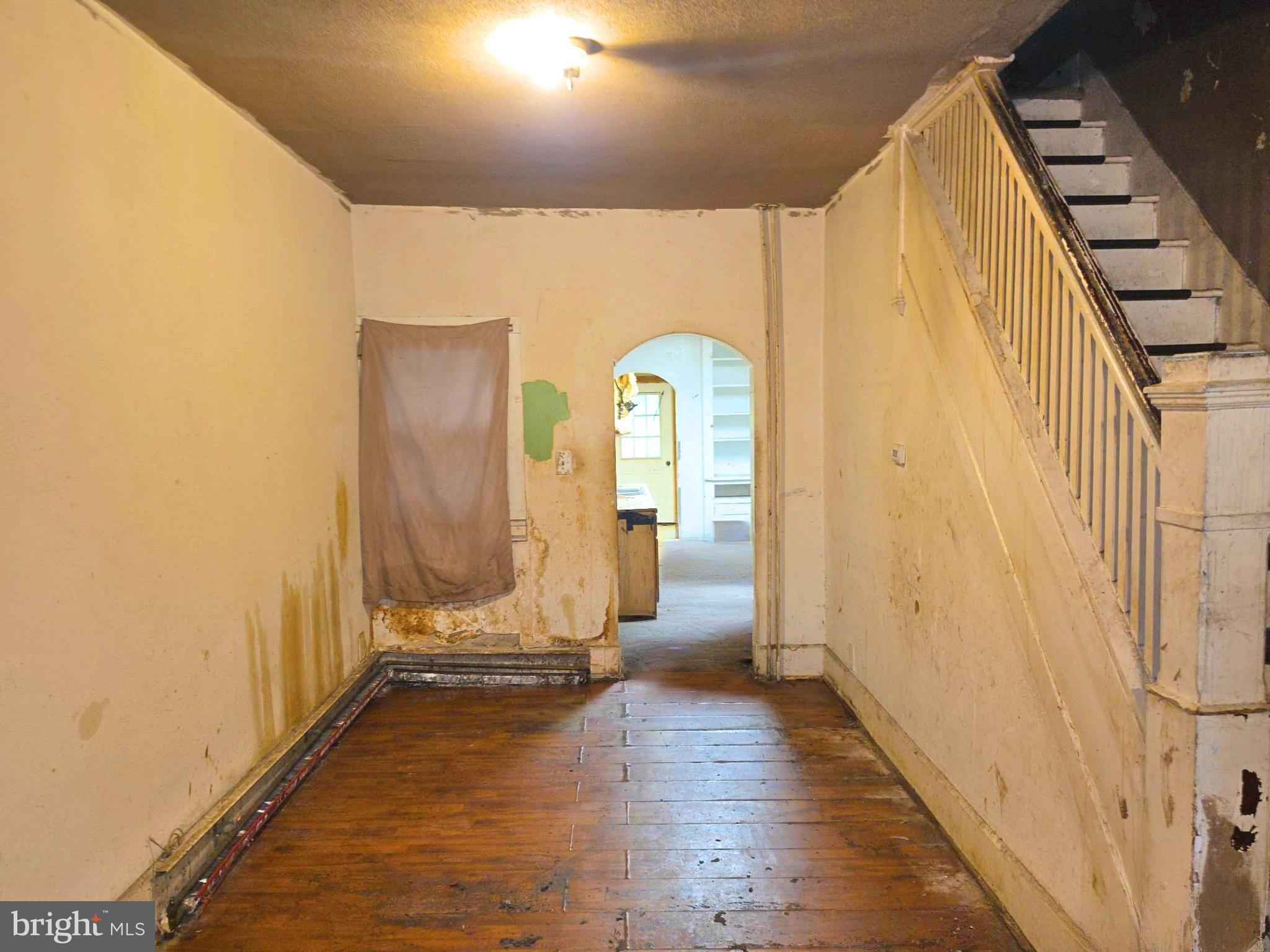 306 South 5th Street Shamokin, PA 17872 - Photo 4 of 17
