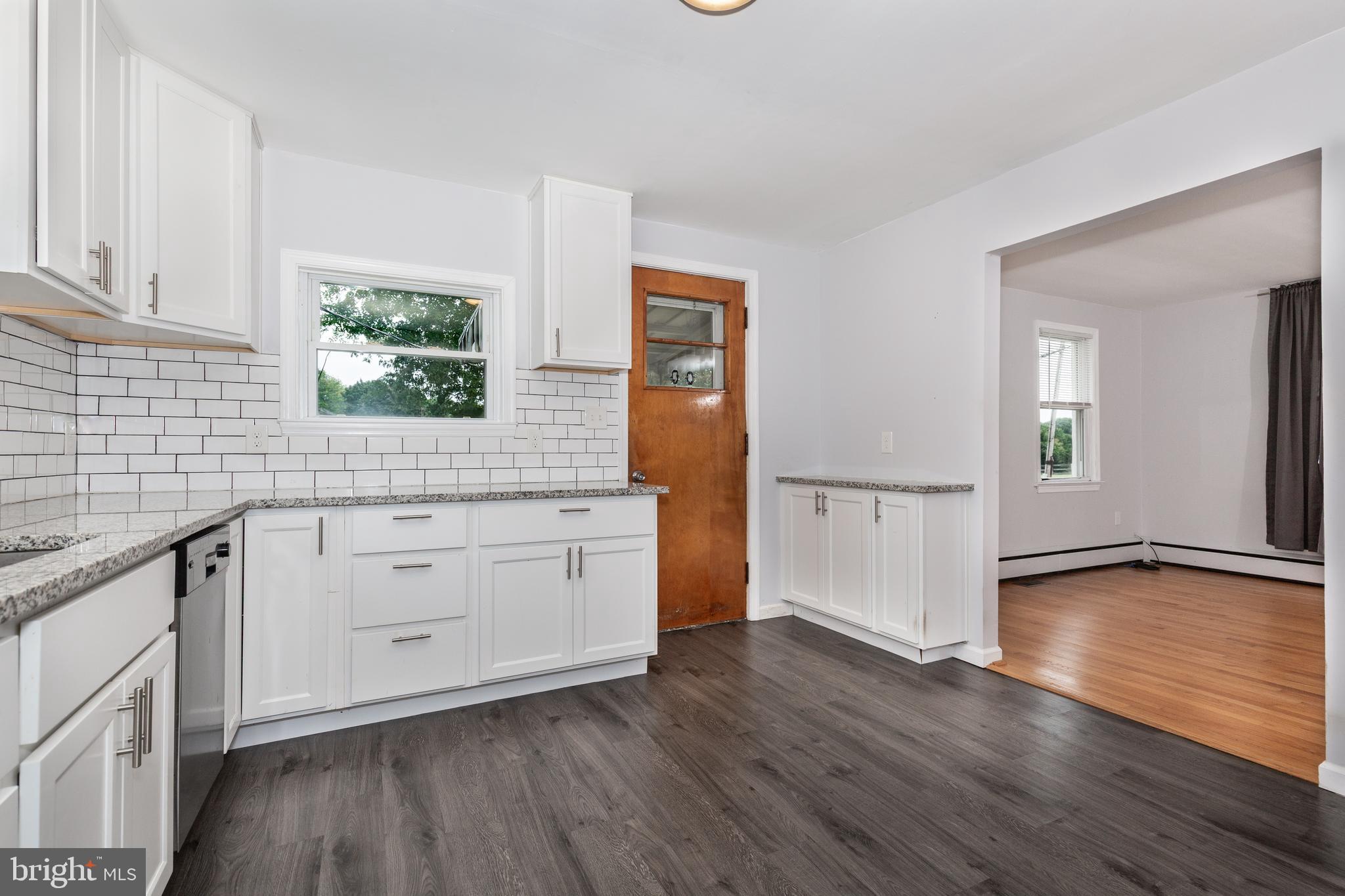 4705 Ridge Road Mount Airy, MD 21771 - Photo 13 of 40 Gallery Image 13