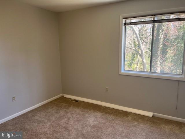 403 Merryman Road Annapolis, MD 21401 - Photo 14 of 31 an empty room with a window