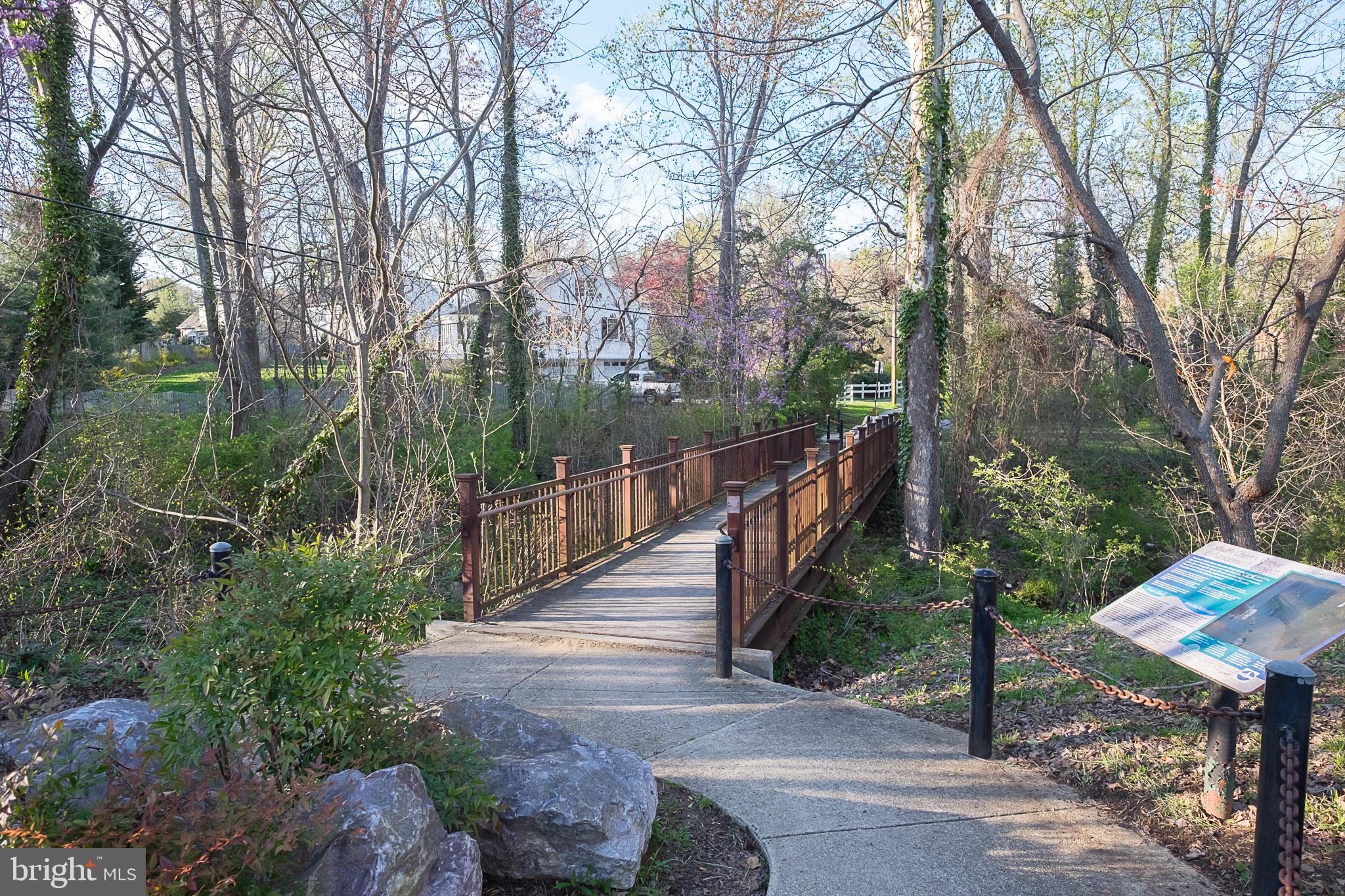 403 Merryman Road Annapolis, MD 21401 - Photo 29 of 31 a view of a wooden bridge