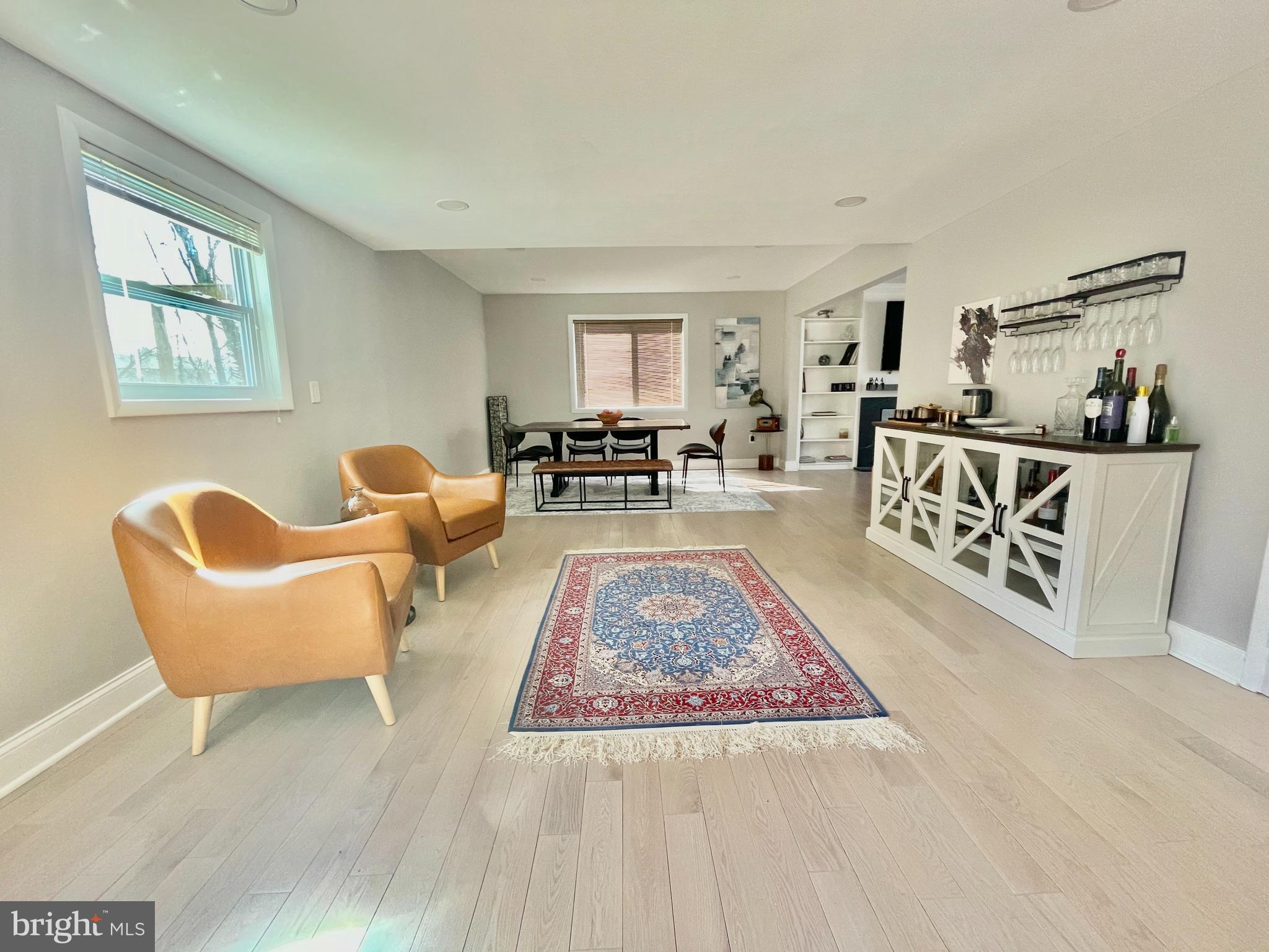 403 Merryman Road Annapolis, MD 21401 - Photo 3 of 31 a living room with furniture and a wooden floor