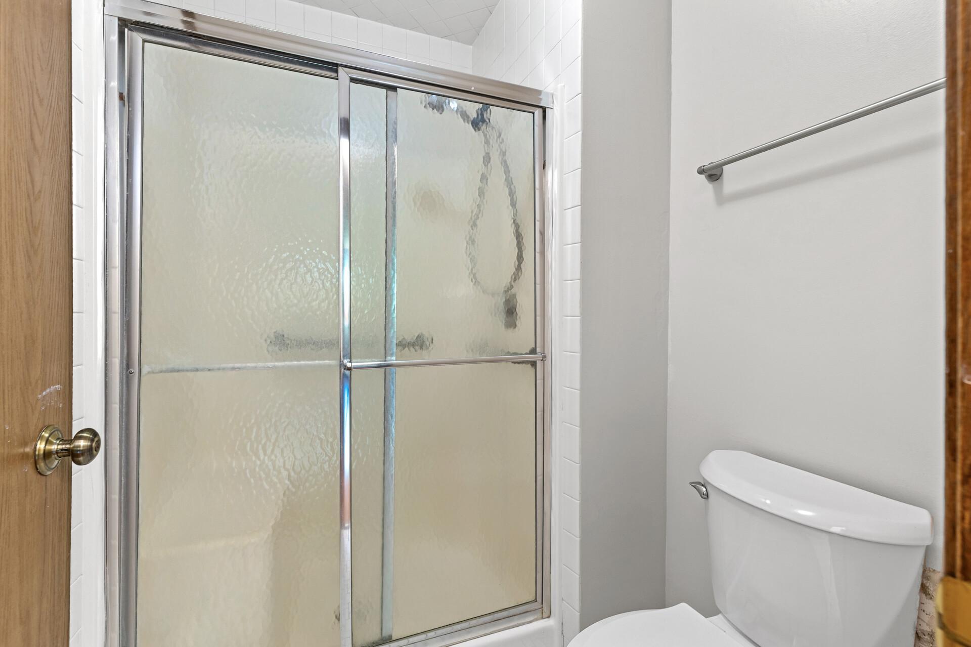 10441 Greenbrier Road, Unit 315 Minnetonka, MN 55305 - Photo 20 of 33