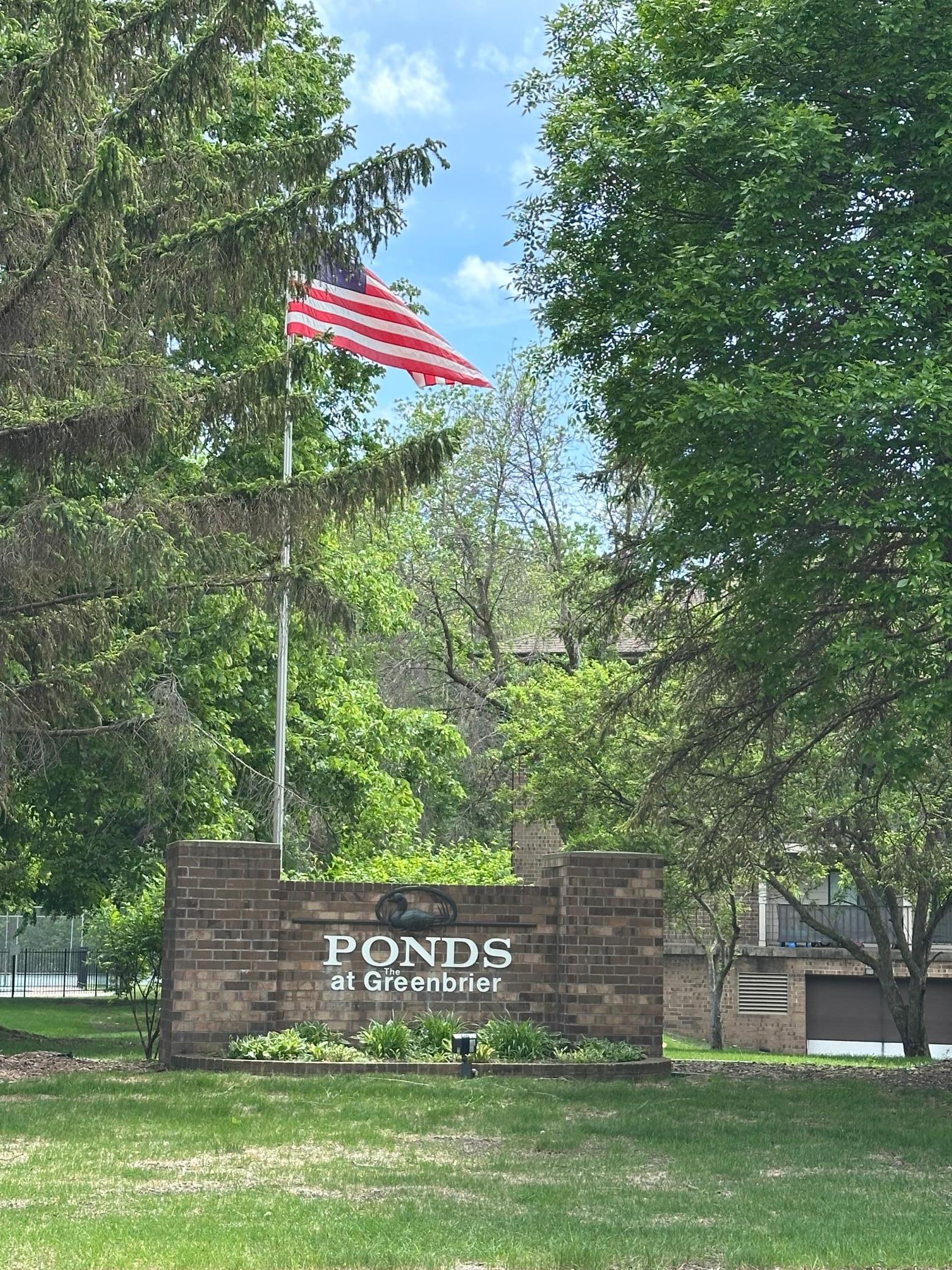 10441 Greenbrier Road, Unit 315 Minnetonka, MN 55305 - Photo 2 of 33