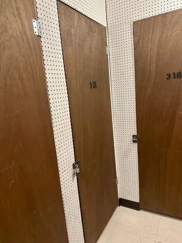 $174,900 | 10441 Greenbrier Road, Unit 315, Minnetonka, MN 55305