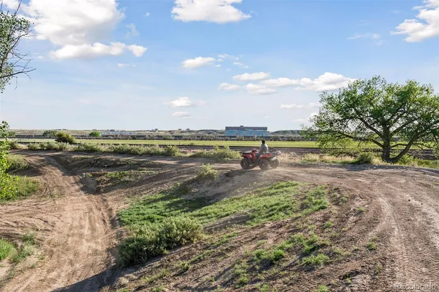 $2,100,000 | 16880-16885 Old Pueblo Road, Fountain, CO 80817