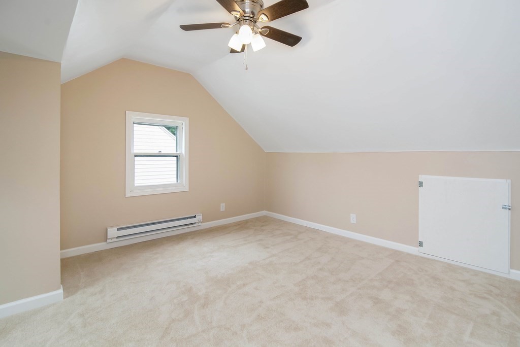 125 Victoria Street Springfield, MA 01104 - Photo 18 of 34 Gallery Image 18