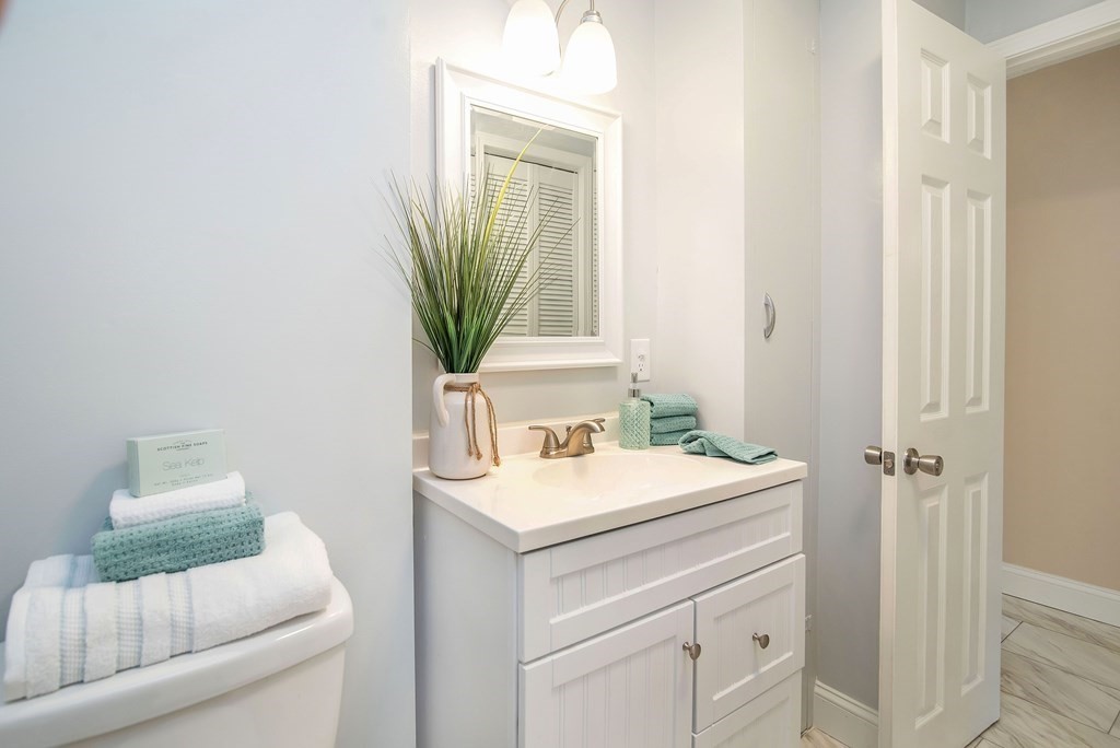 125 Victoria Street Springfield, MA 01104 - Photo 21 of 34 Gallery Image 21