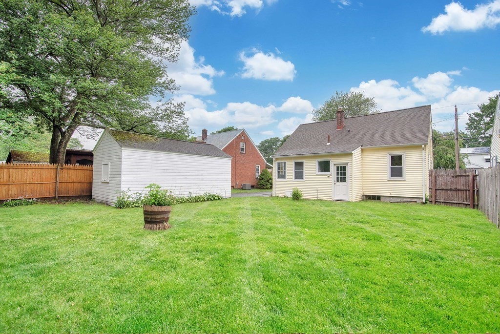 125 Victoria Street Springfield, MA 01104 - Photo 28 of 34 Gallery Image 28