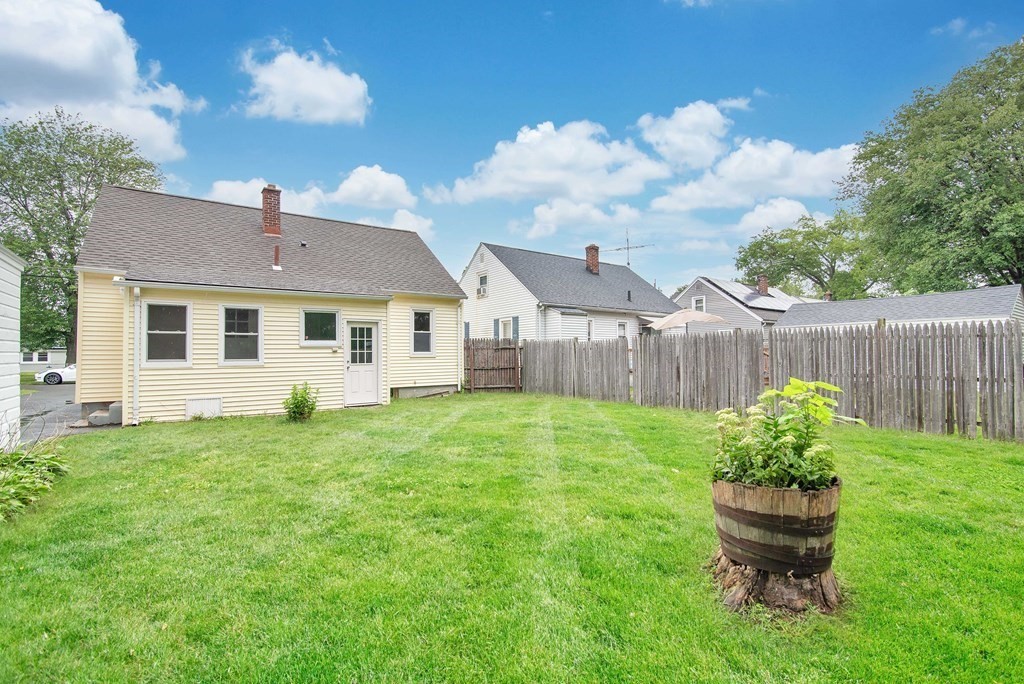 125 Victoria Street Springfield, MA 01104 - Photo 31 of 34 Gallery Image 31