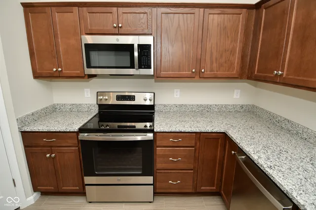 $349,000 | 9732 Evening Sky Way, Indianapolis, IN 46239