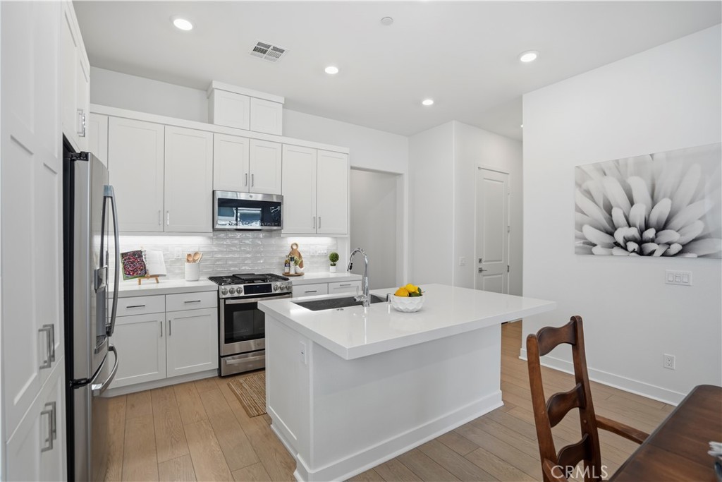 806 Sunrise Road Rancho Mission Viejo, CA 92694 - Photo 11 of 99