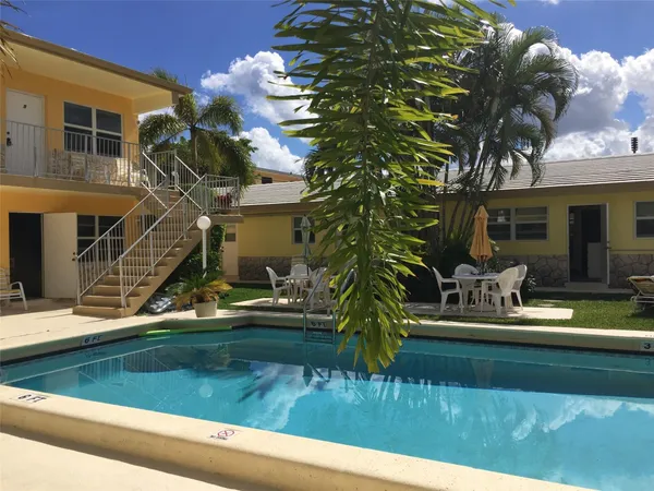 $1,500 | 4532 Bougainvilla Drive, Unit 15, Fort Lauderdale, FL 33308