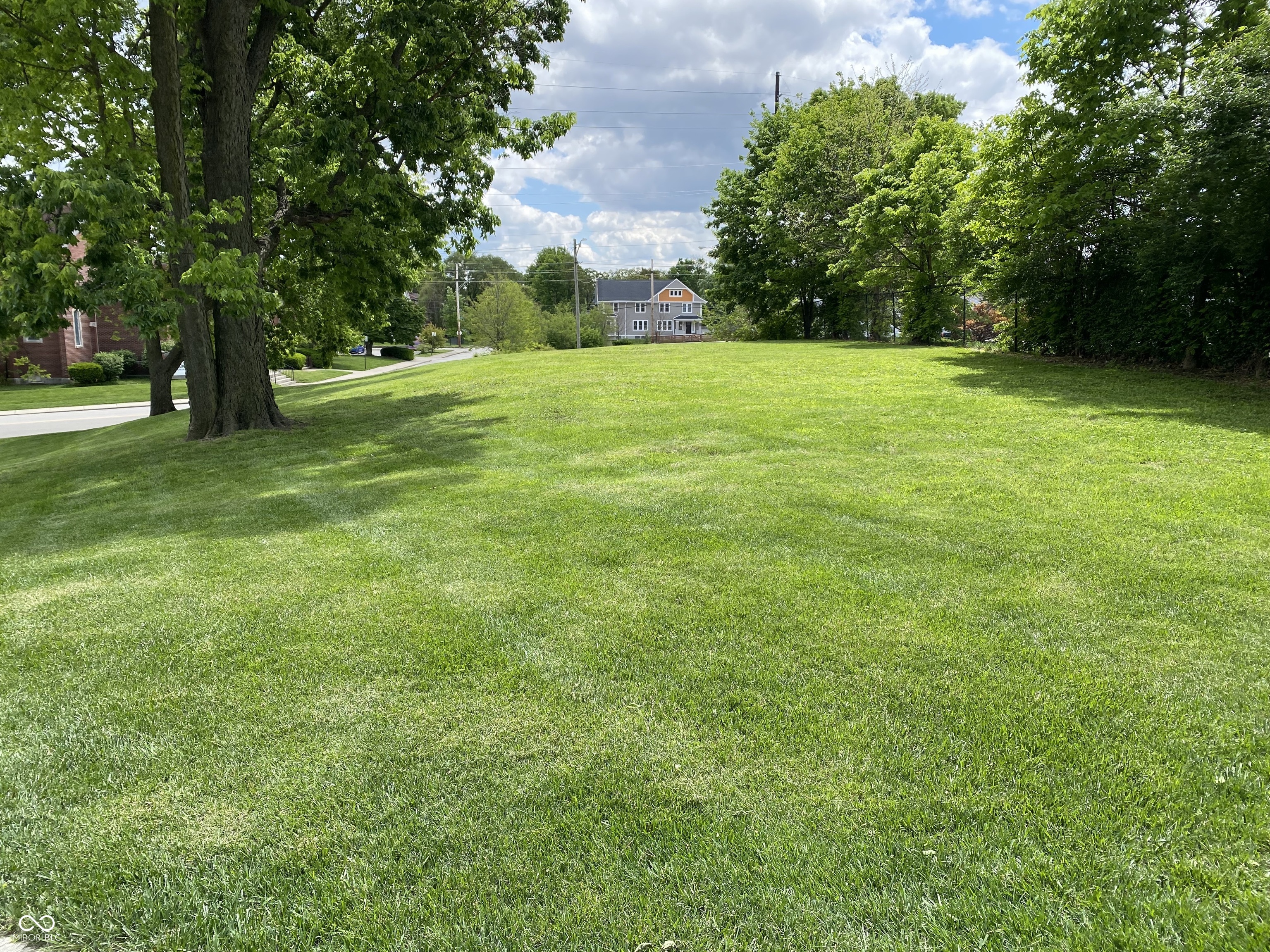 3500 Watson Road Indianapolis, IN 46205 - Photo 5 of 23