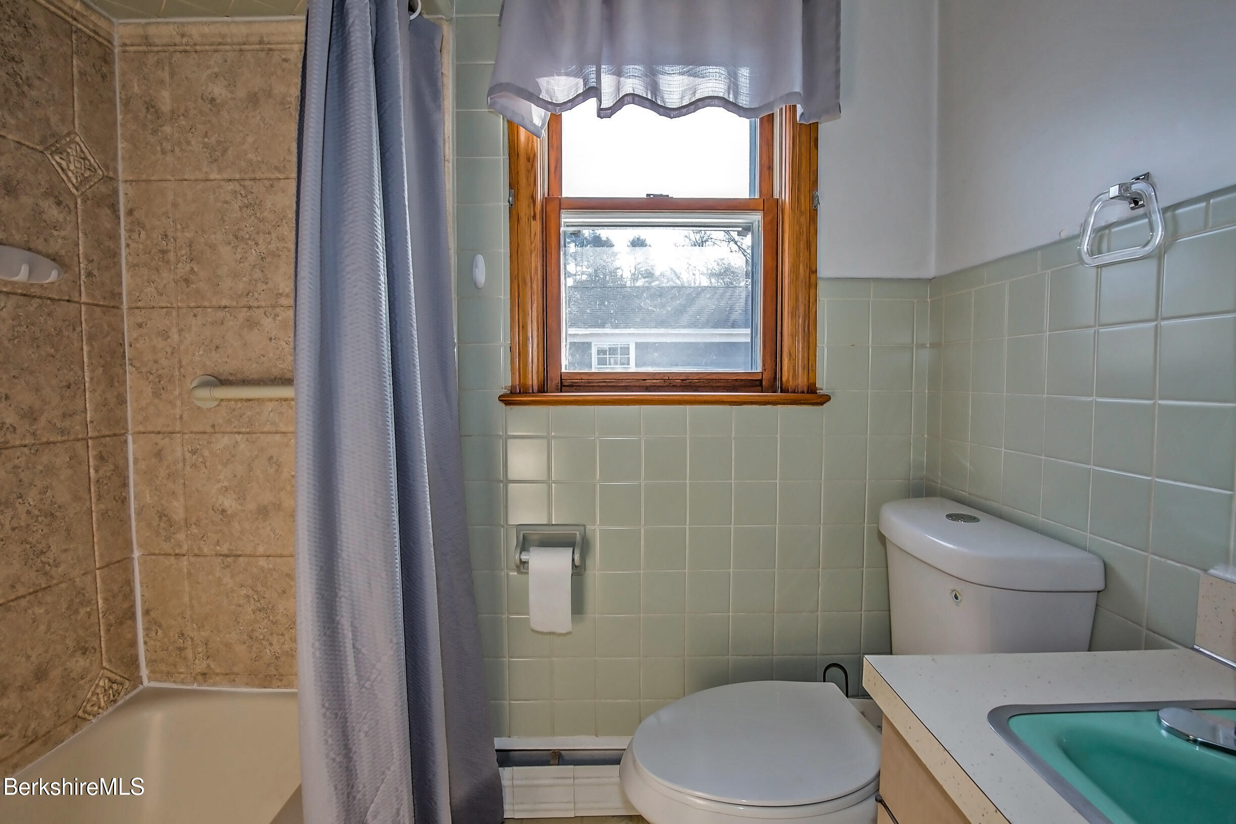 66 Dalton Division Road Dalton, MA 01226 - Photo 16 of 32 full bath