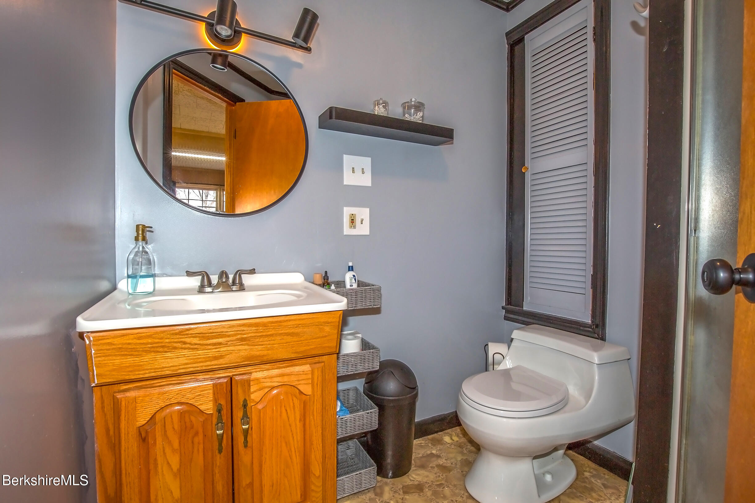 66 Dalton Division Road Dalton, MA 01226 - Photo 22 of 32 primary bath