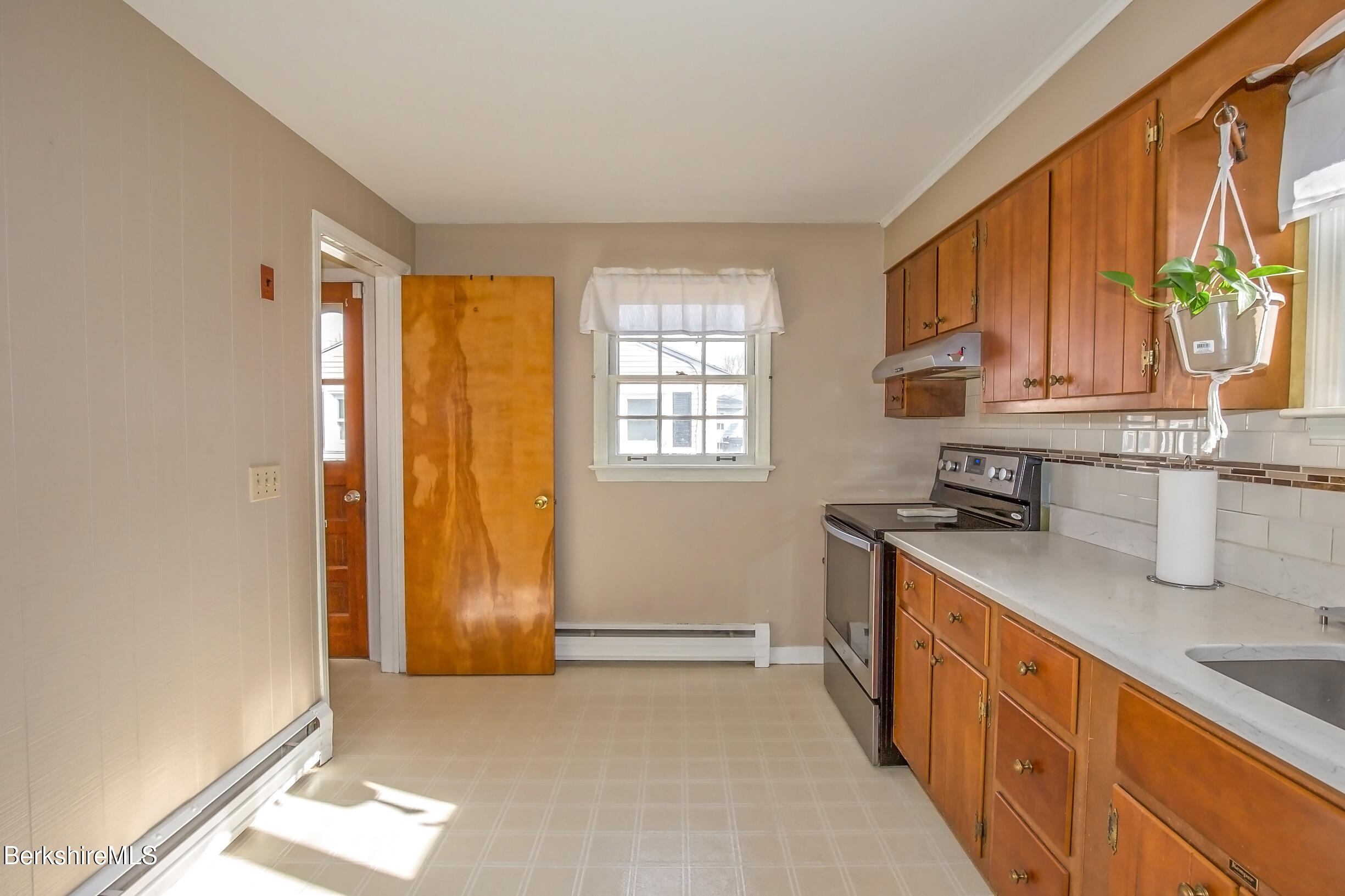 66 Dalton Division Road Dalton, MA 01226 - Photo 7 of 32 kitchen