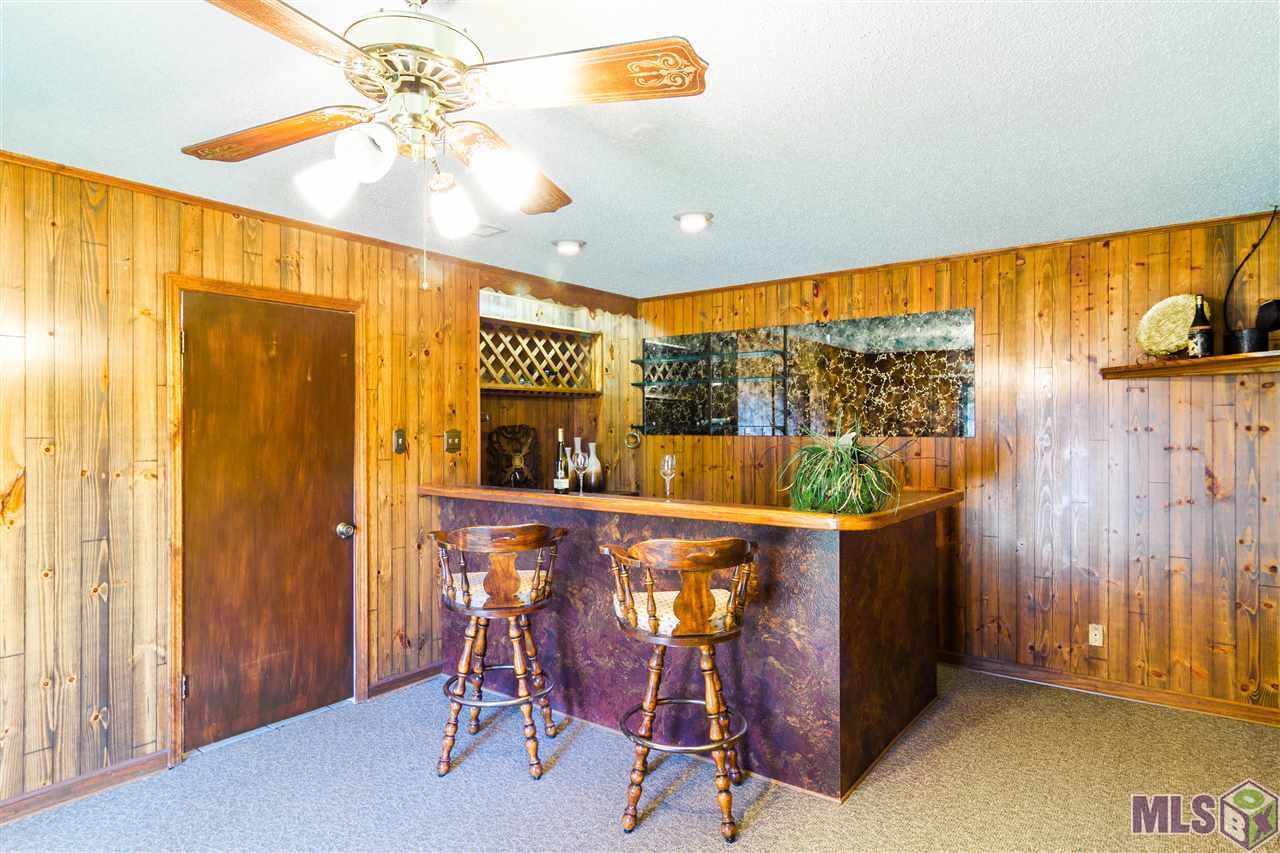 1638 South Flannery Road Baton Rouge, LA 70816 - Photo 12 of 18 CHICK CAVE