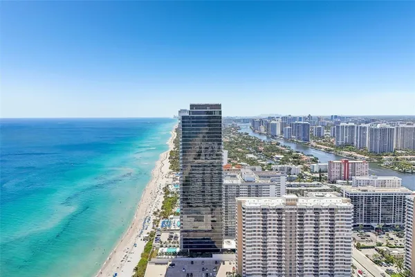 $19,500 | 2000 South Ocean Drive, Unit 5A, Hallandale Beach, FL 33009