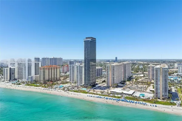 $19,500 | 2000 South Ocean Drive, Unit 5A, Hallandale Beach, FL 33009