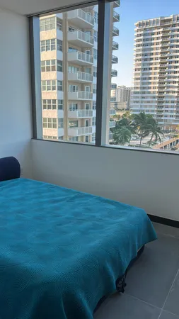 $19,500 | 2000 South Ocean Drive, Unit 5A, Hallandale Beach, FL 33009